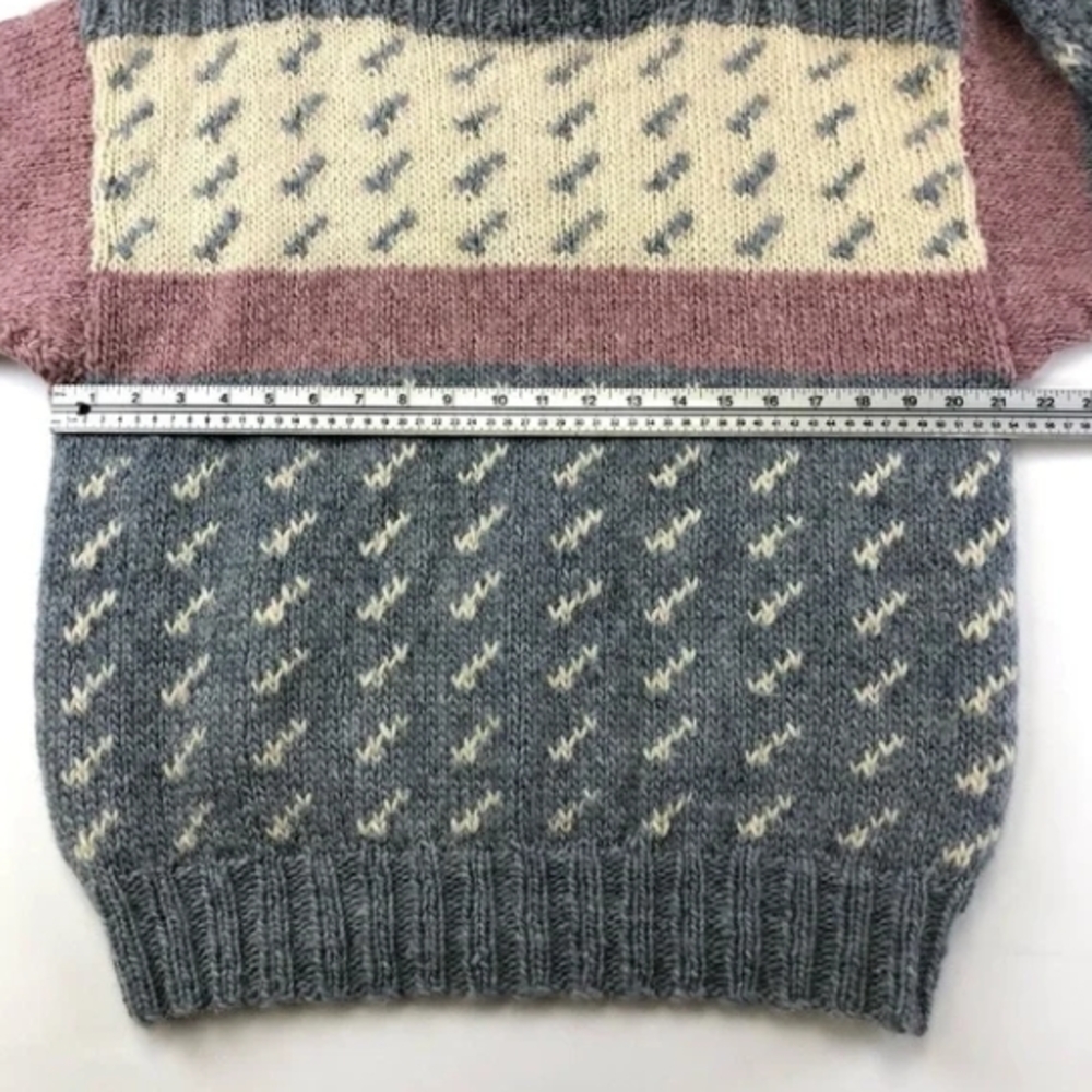 Multicolor Patterned Men's Sweater - Picture 5 of 5